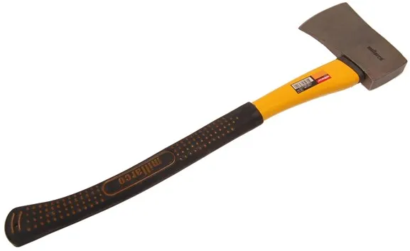 Millarco Yxa med glasfiberskaft 60 cm. 1000 g.