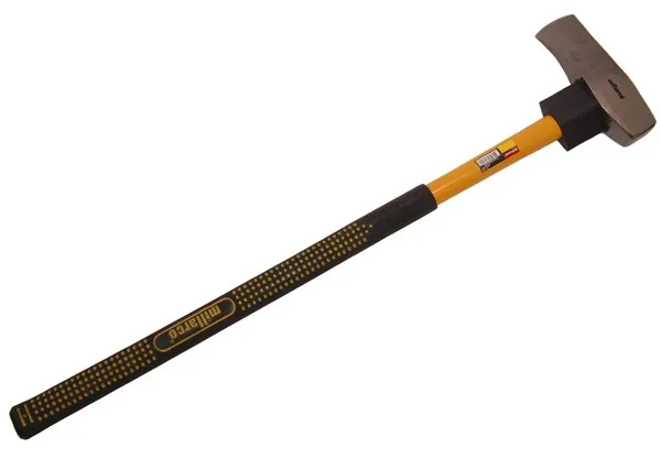 Millarco Klyvyxa med glasfiberskaft 2500 g.